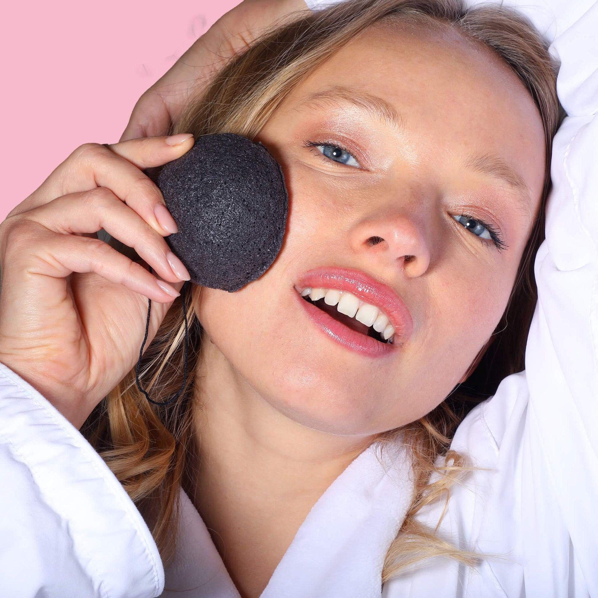 AfterSpa - Charcoal Konjac Sponge - Damernes Outlet