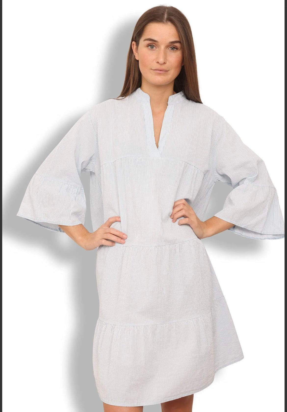 Copenhagen luxe Lyseblå stribet a-kjole style 1163 - Damernes Outlet