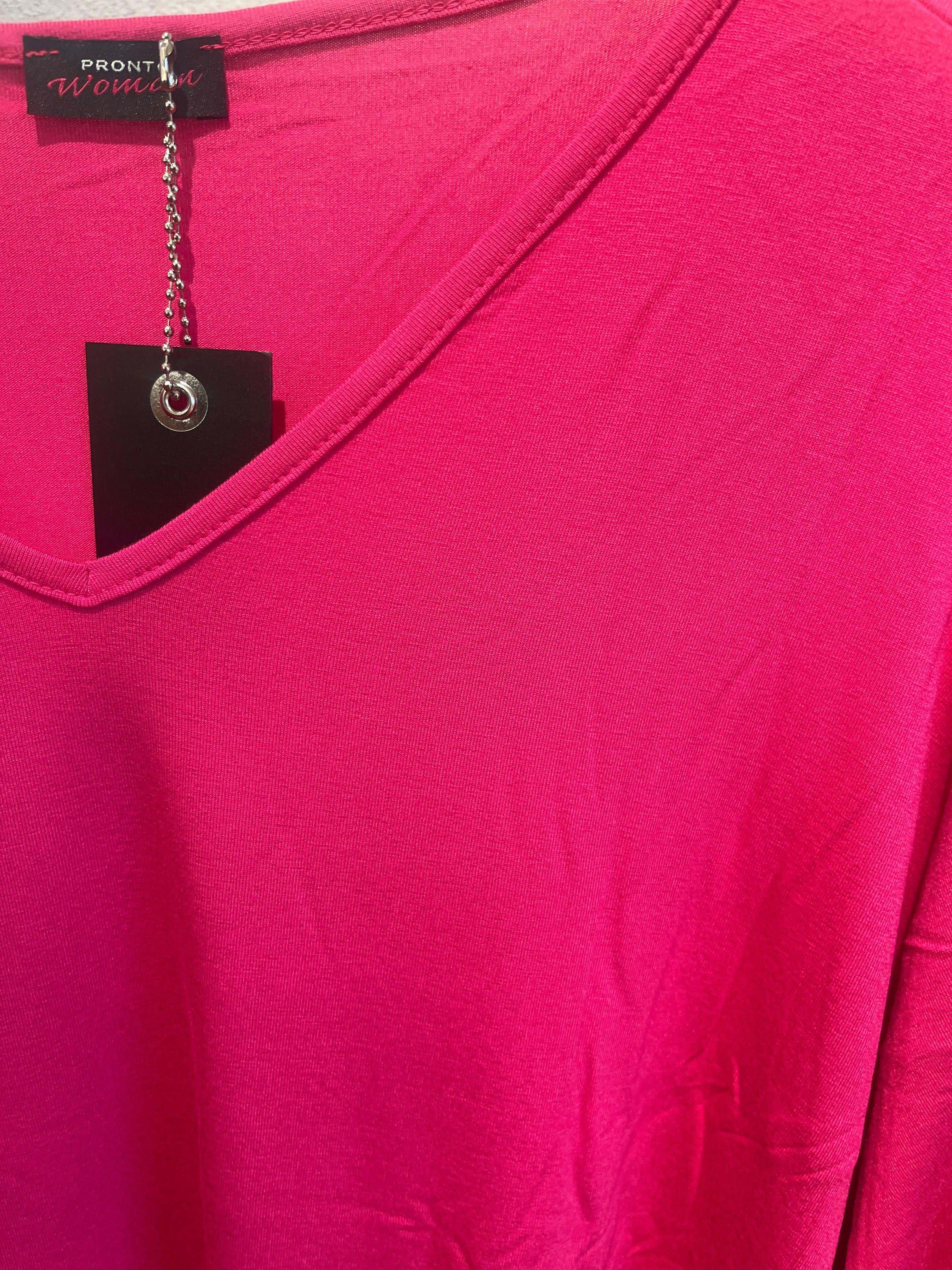 By Caroline - LisG | Lang A-Bluse i pink med mærkat.