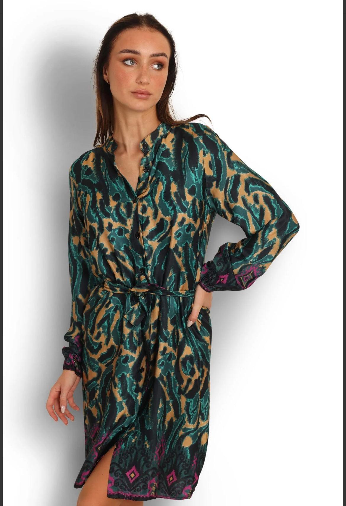 Copenhagen Luxe Petroleumsmønstret Kimono Kjole Style 1089 - Damernes Outlet