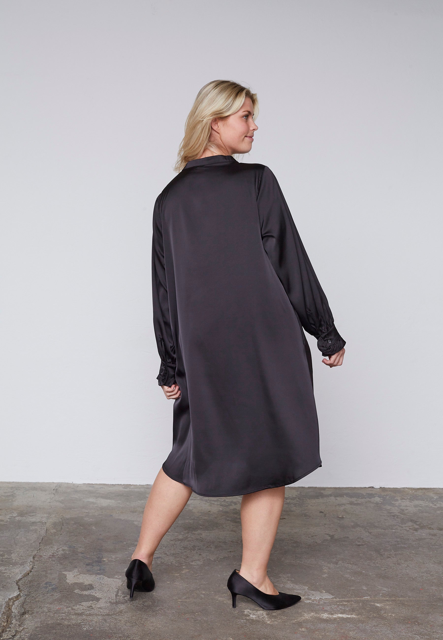 Adia ADEleanor Kjoler 9999 BLACK