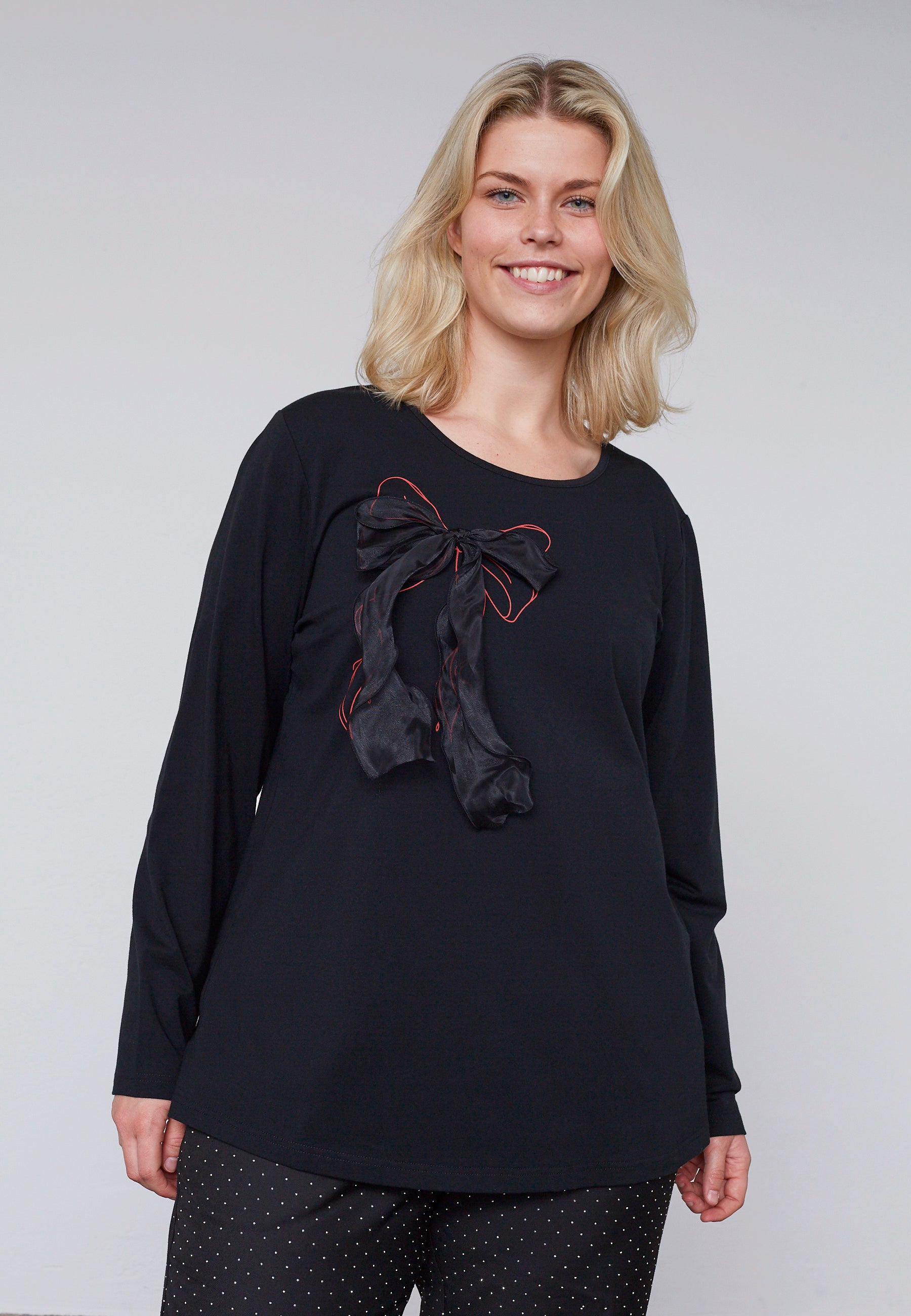 Adia ADEmy T-Shirt 9999 BLACK