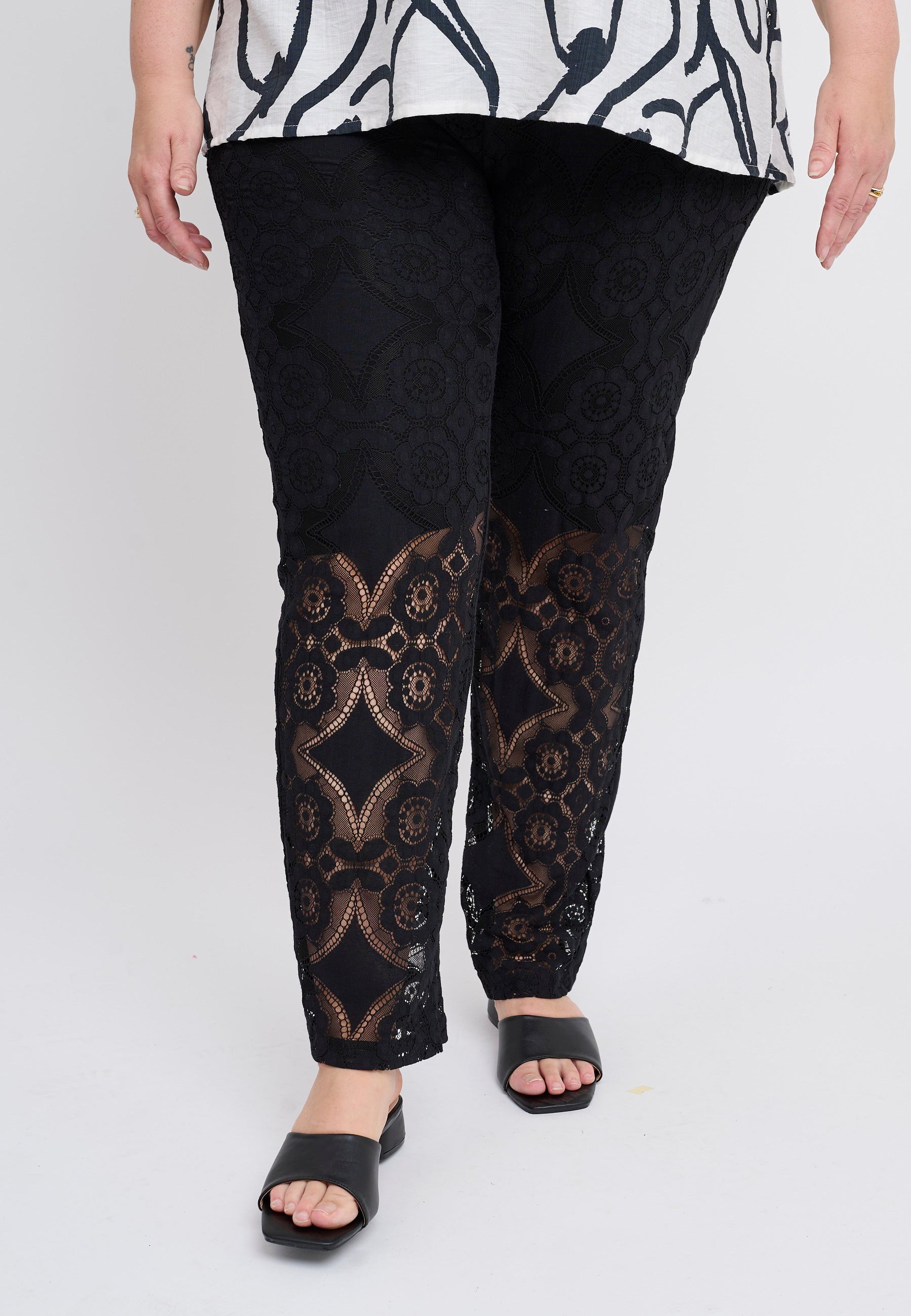 Adia ADFelia Bukser 9999 BLACK