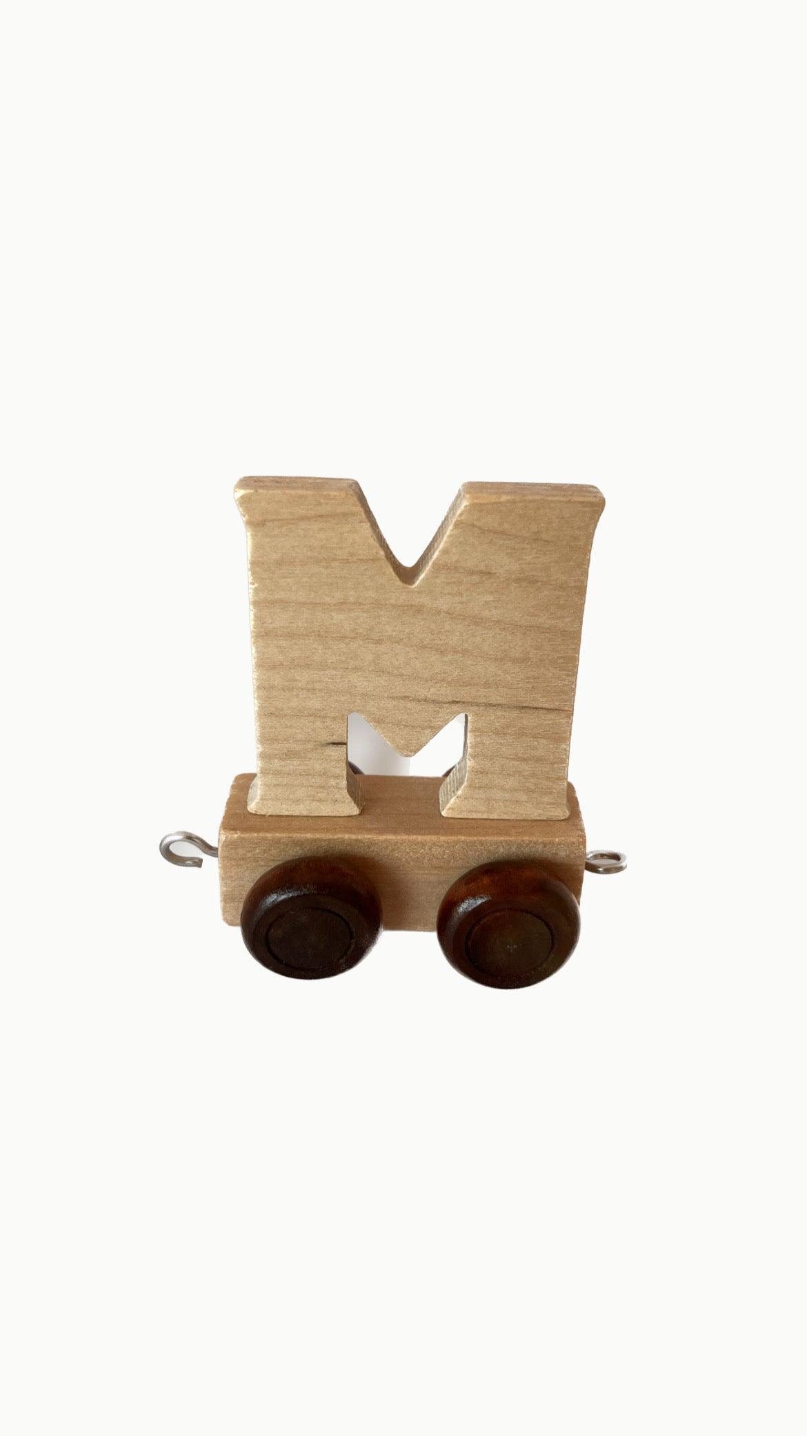 Bogstaver i træ - Damernes Outlet