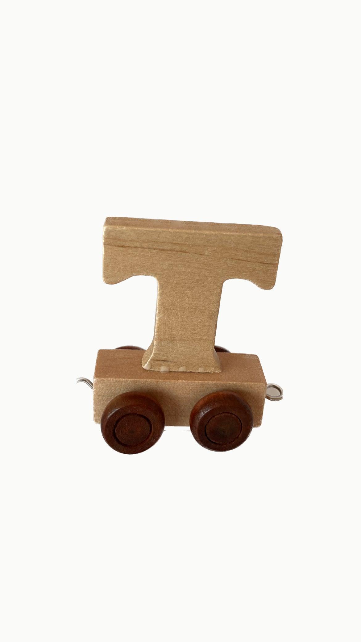 Bogstaver i træ - Damernes Outlet