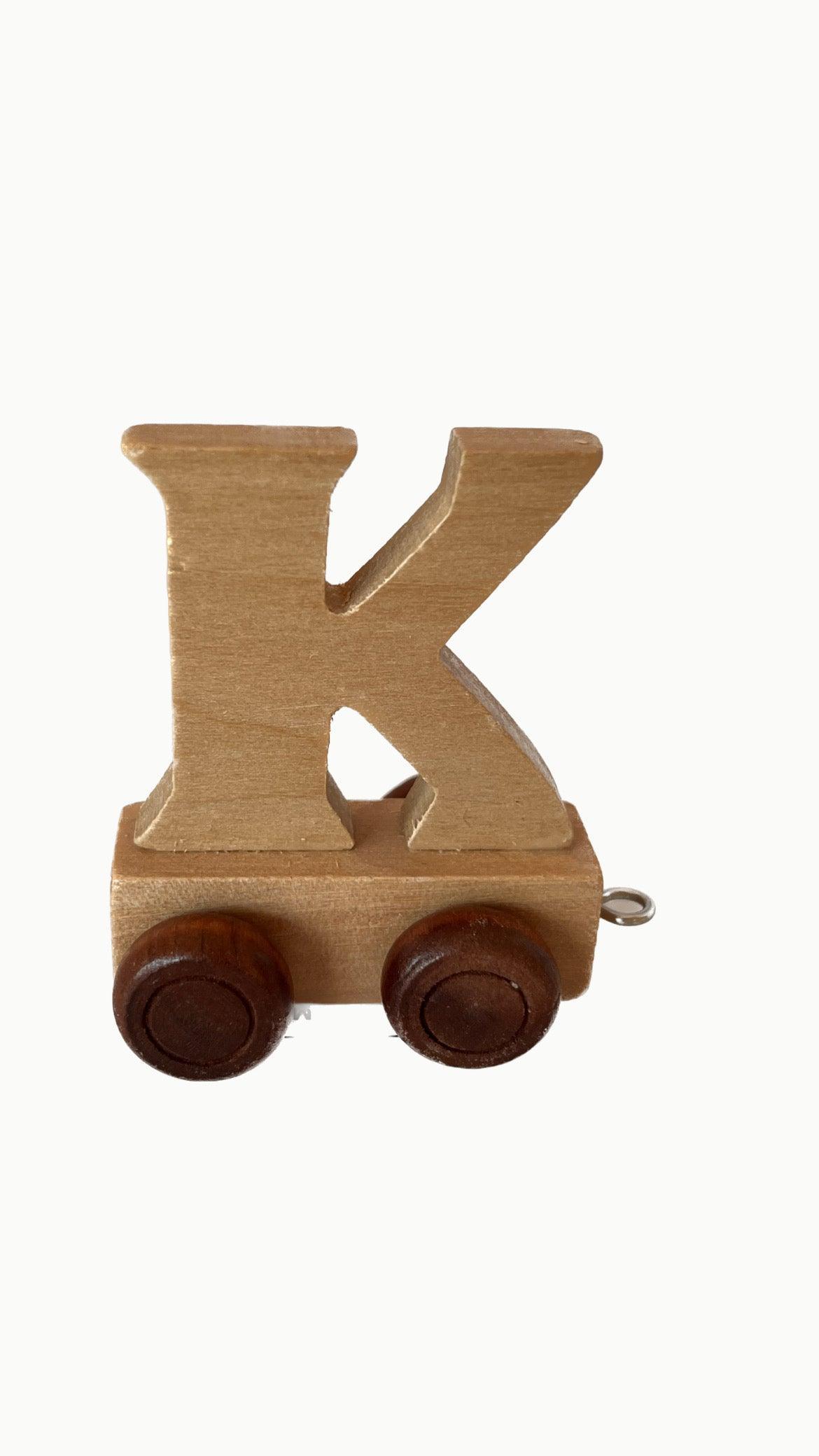 Bogstaver i træ - Damernes Outlet