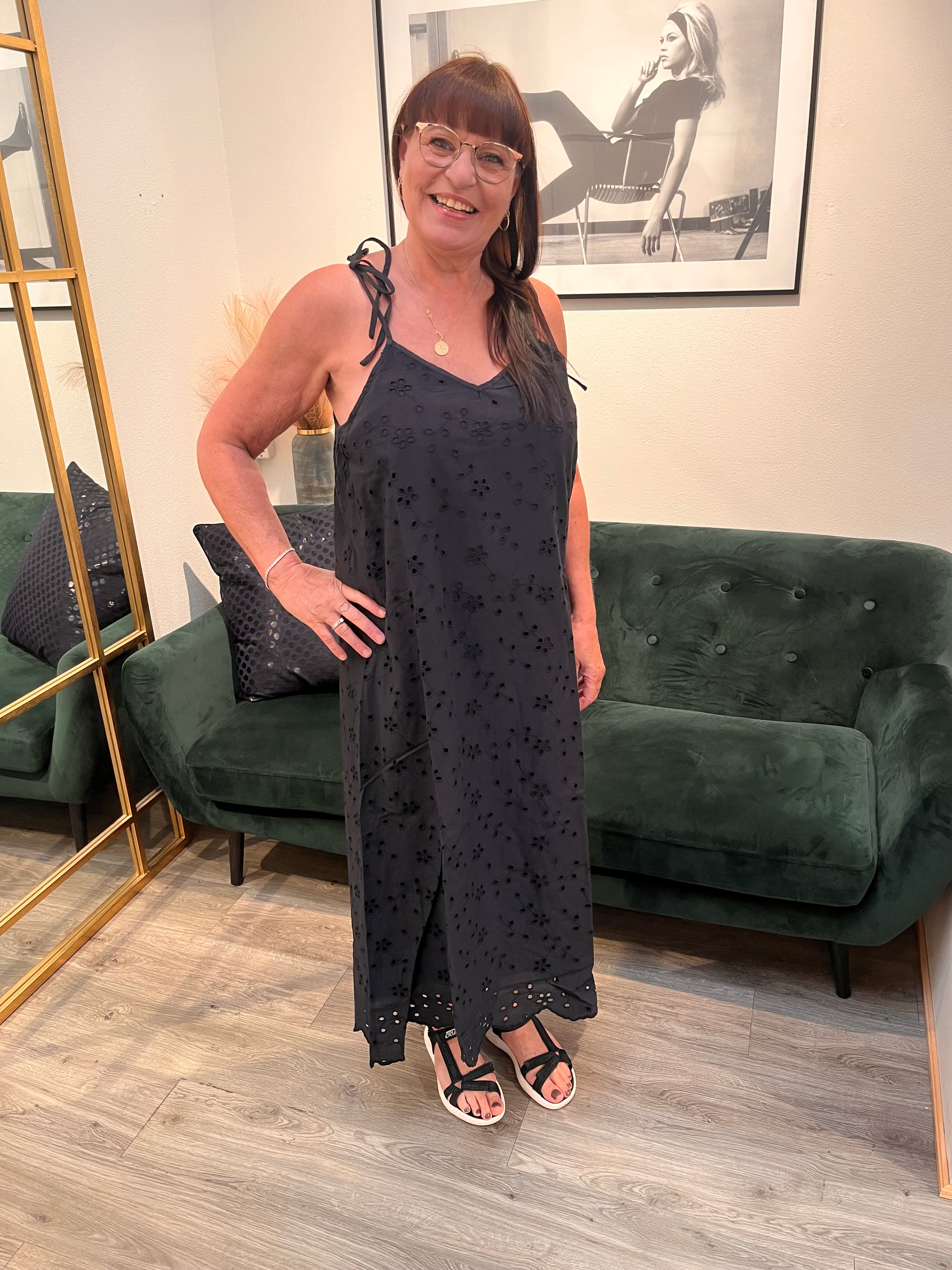Femme Facon - Mirsa sl singlet kjole - sort.