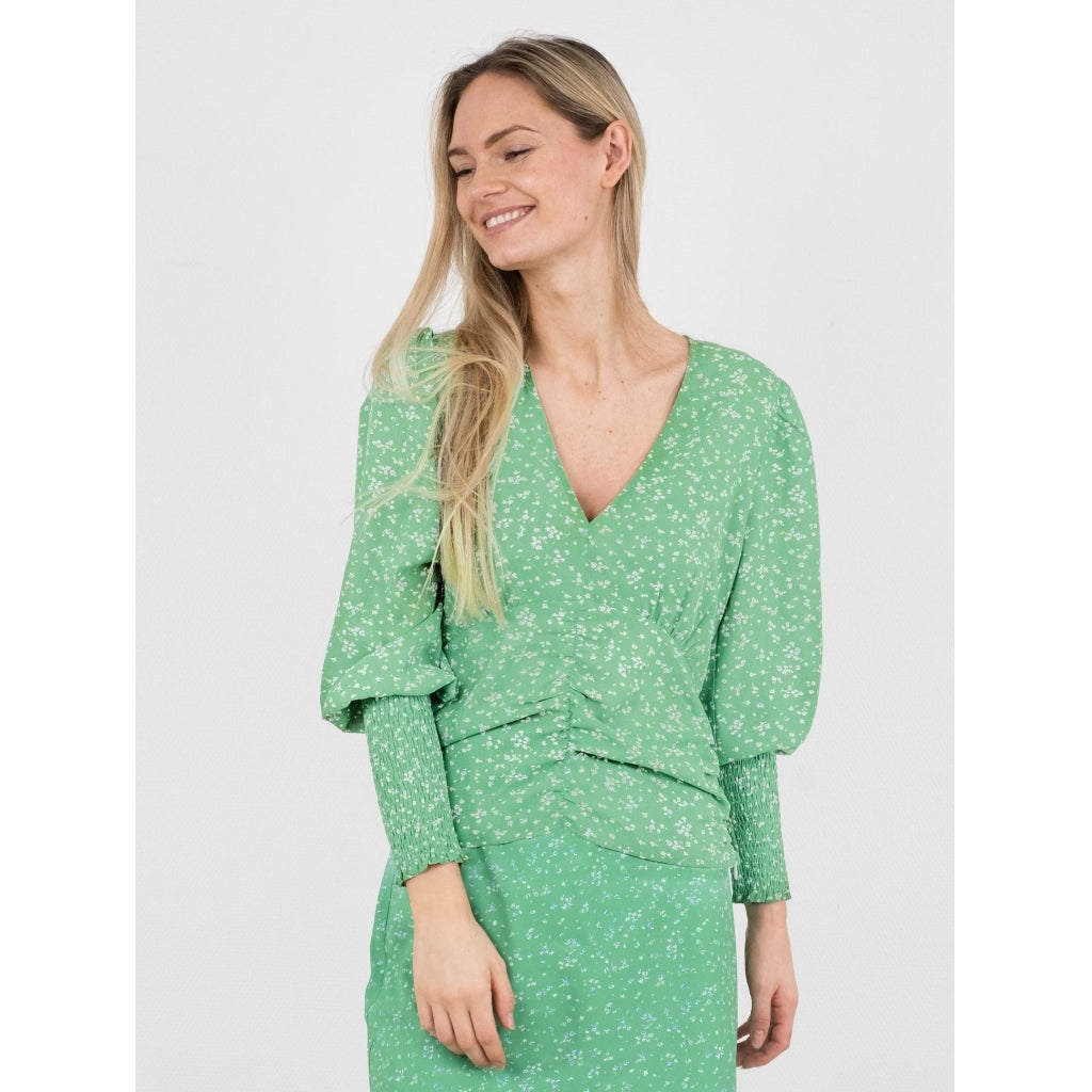 Neo Noir Elani flower burst blouse Skjorter og bluser Green