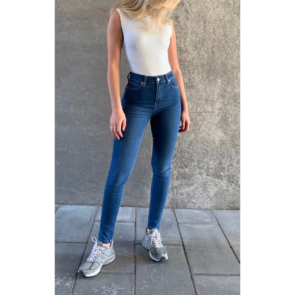 NORR Iva high rise skinny jeans Jeans Medium blue