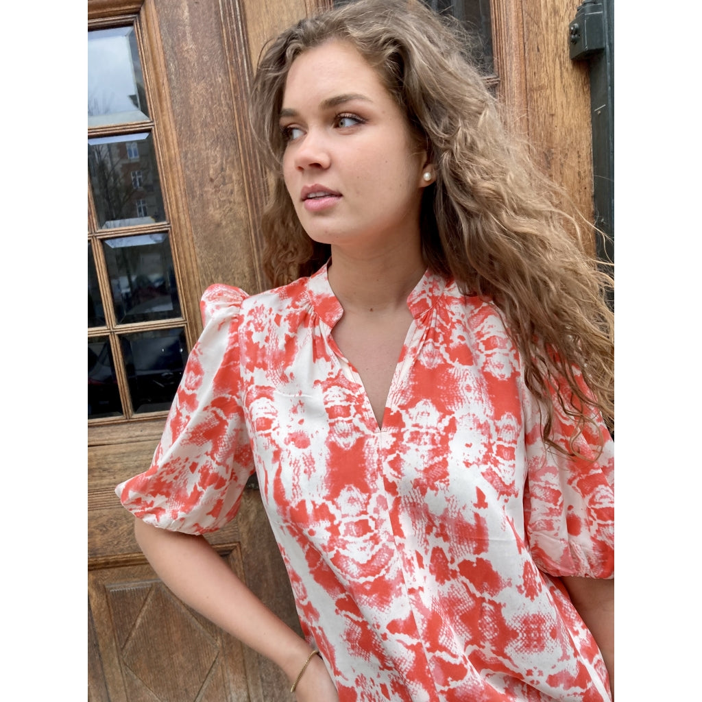 Storm & Marie Ivy puffy blouse Skjorter og bluser Reptile batik