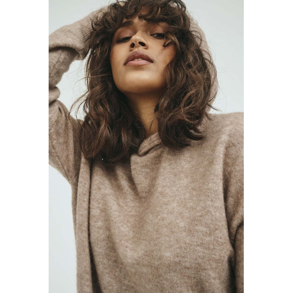 NORR Nordby new knit hoodie Knit Light brown