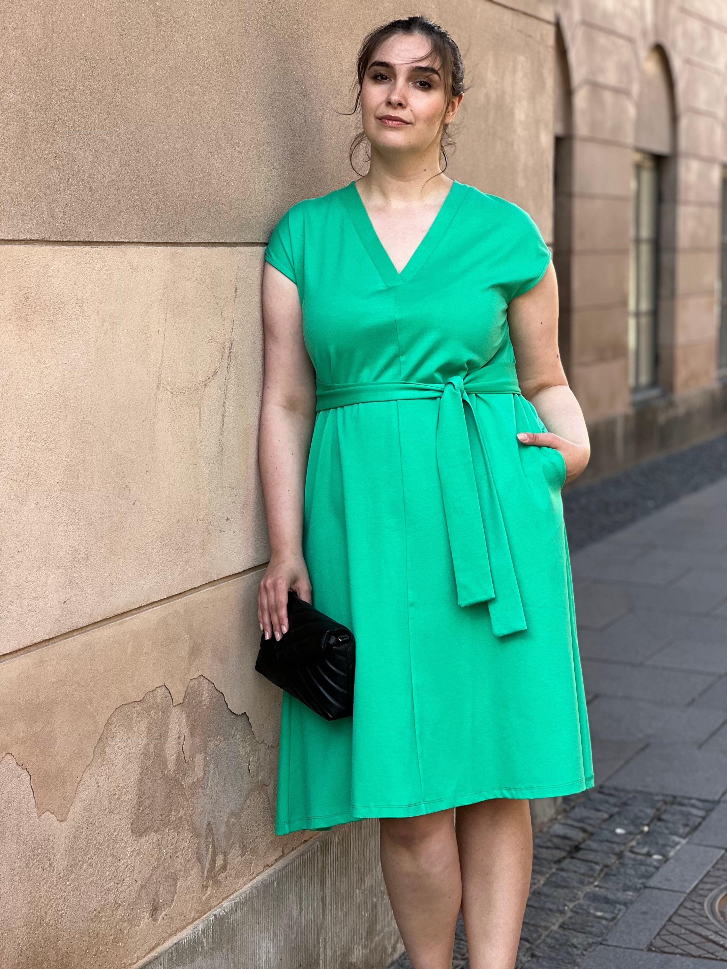 Asia kjole i grøn - Damernes Outlet