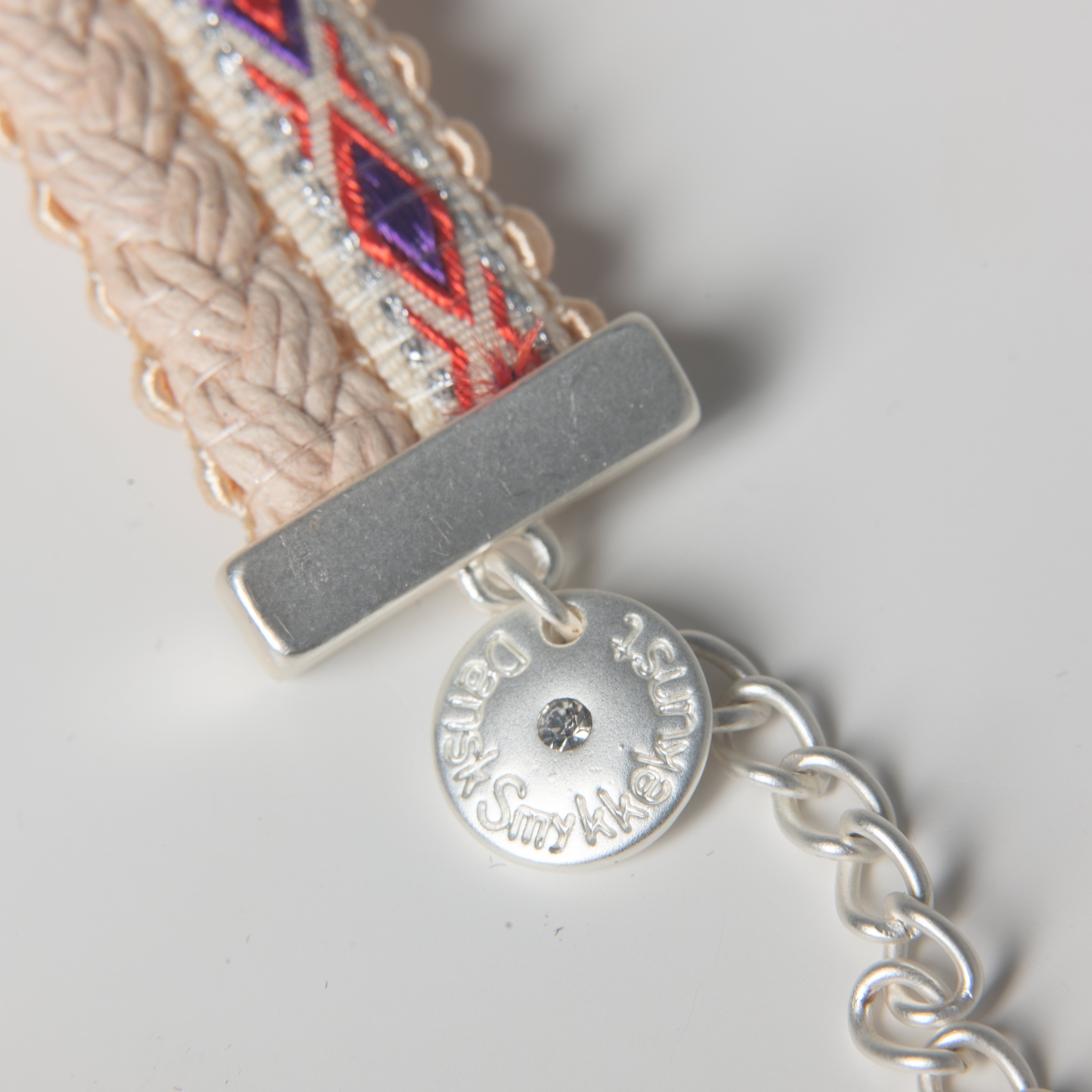 Dansk smykkekunst armbånd 7C5224, håndlavet og justerbart.