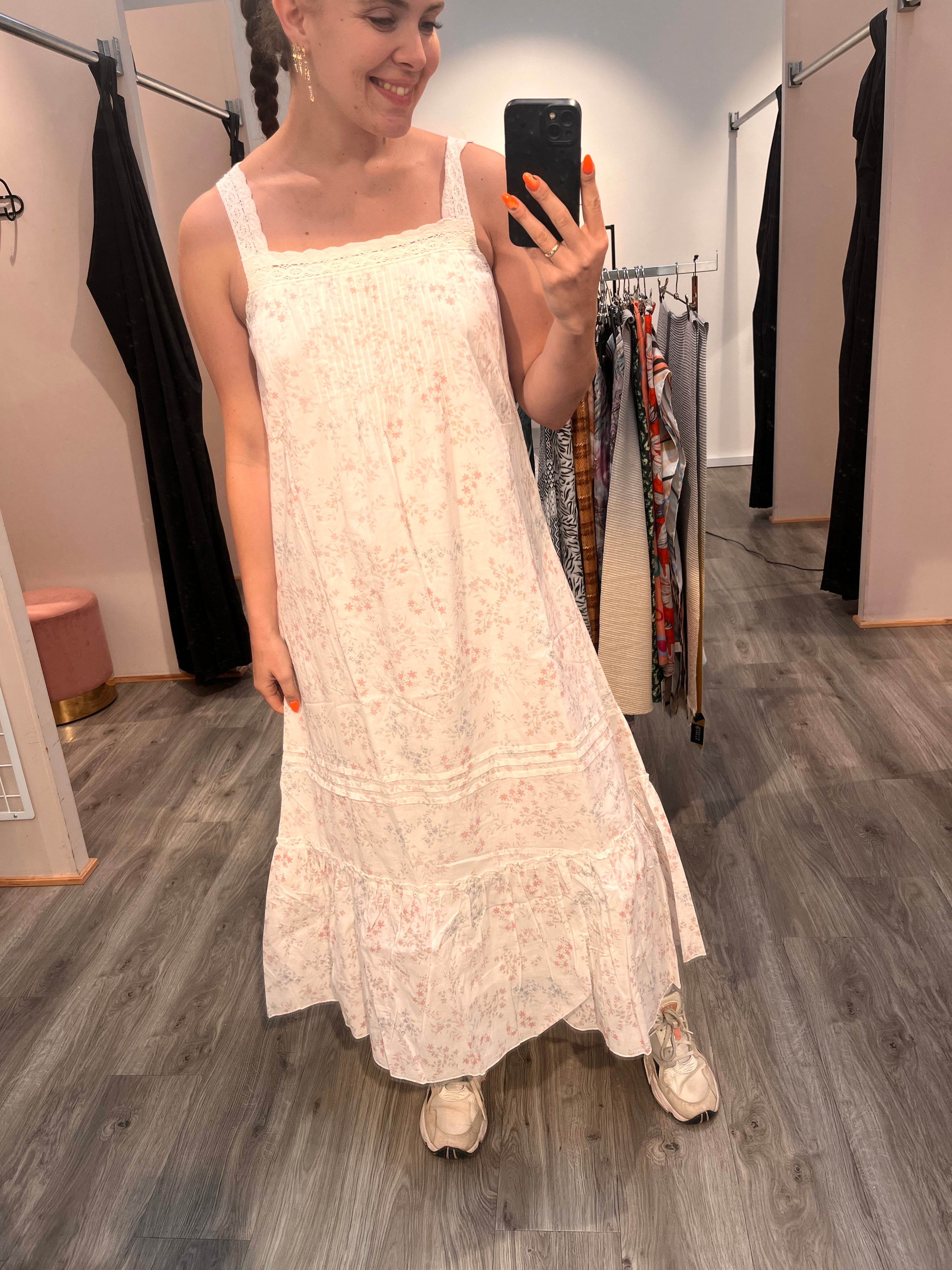 Femme Facon - Sanna sl kjole - blomsterprint i spejl.