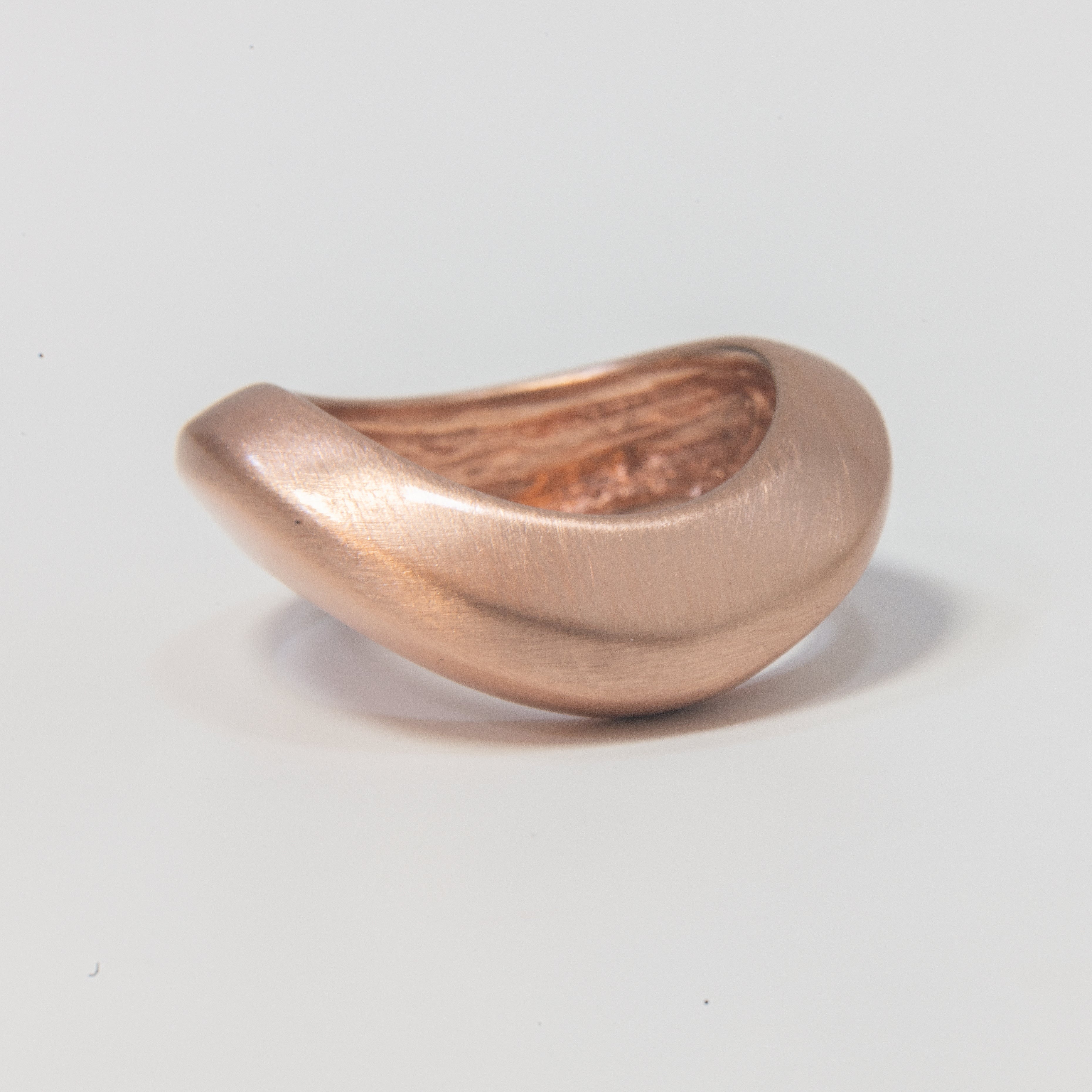 dansk smykkekunst - ringe - 1H1528, elegant dansk designring