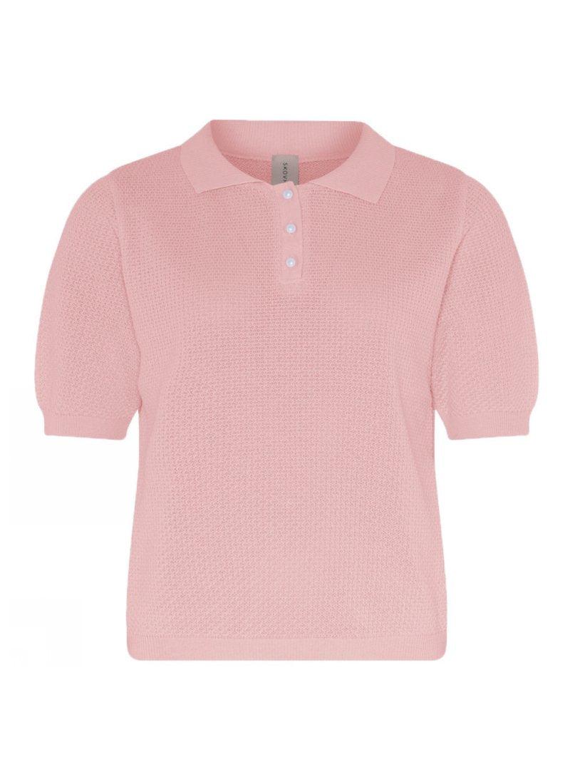 Skovhuus Polo 2644 med knapper og korte ærmer.