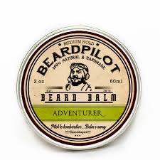 Beardpilot Adventurer 60 ml beholder med etikette og mandens ansigt.