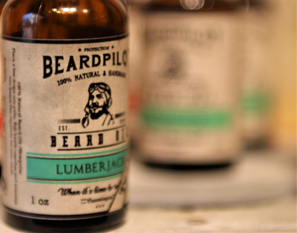 Beardpilot Oil 30 ml flaske nærbillede med etiket.