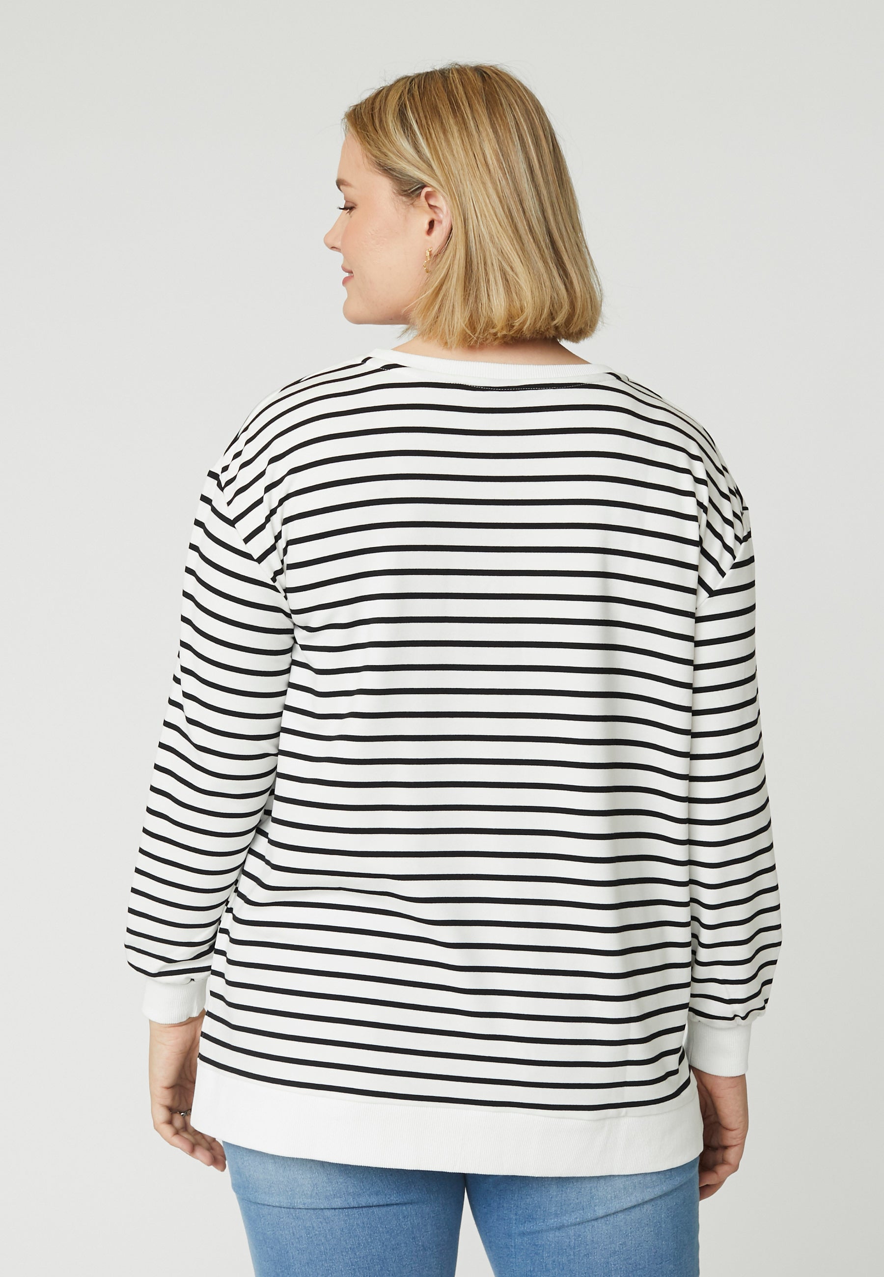 Adia ADGerdi Sweatshirt 9999 BLACK