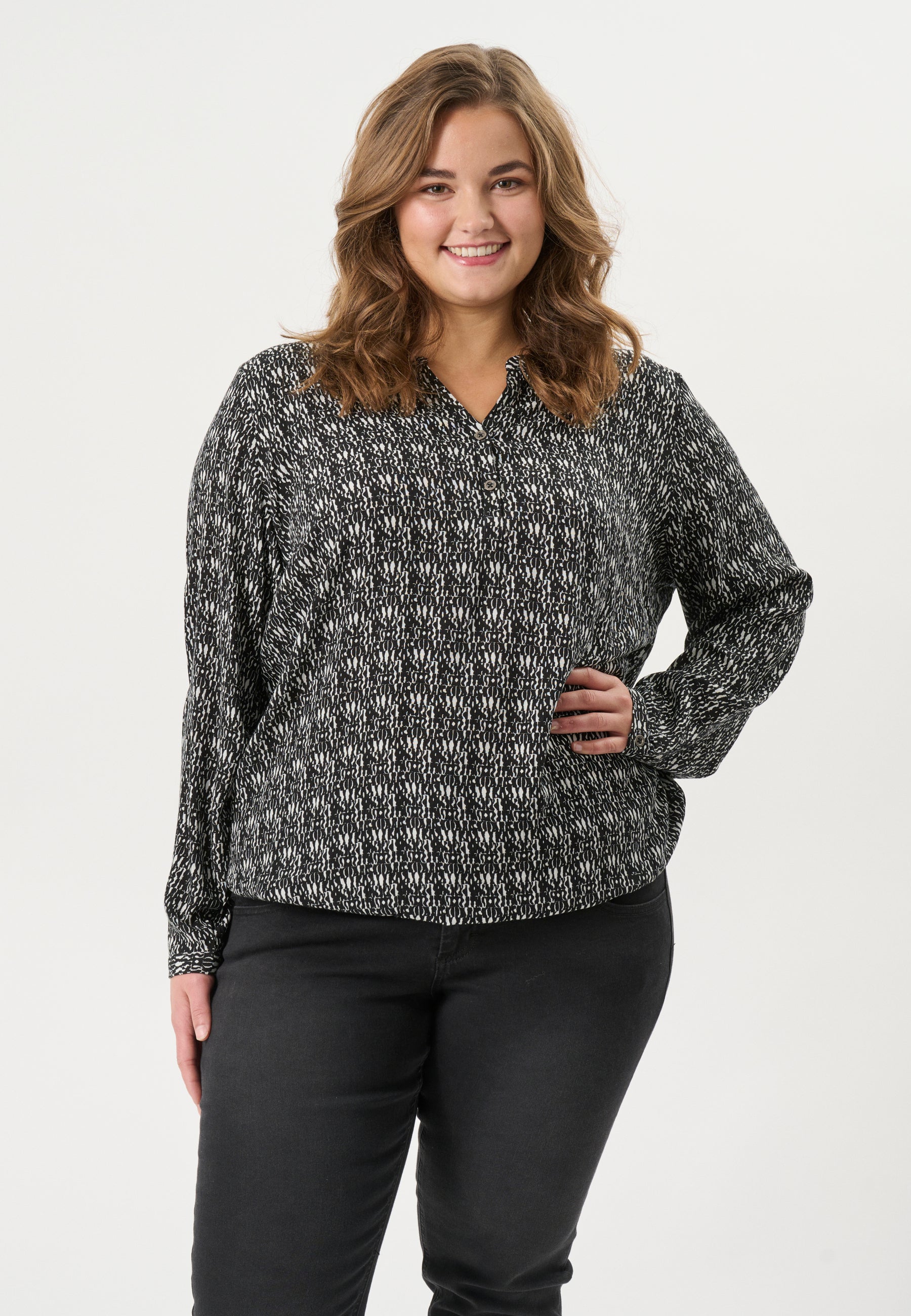 Adia ADRegitta Bluser 9999 BLACK