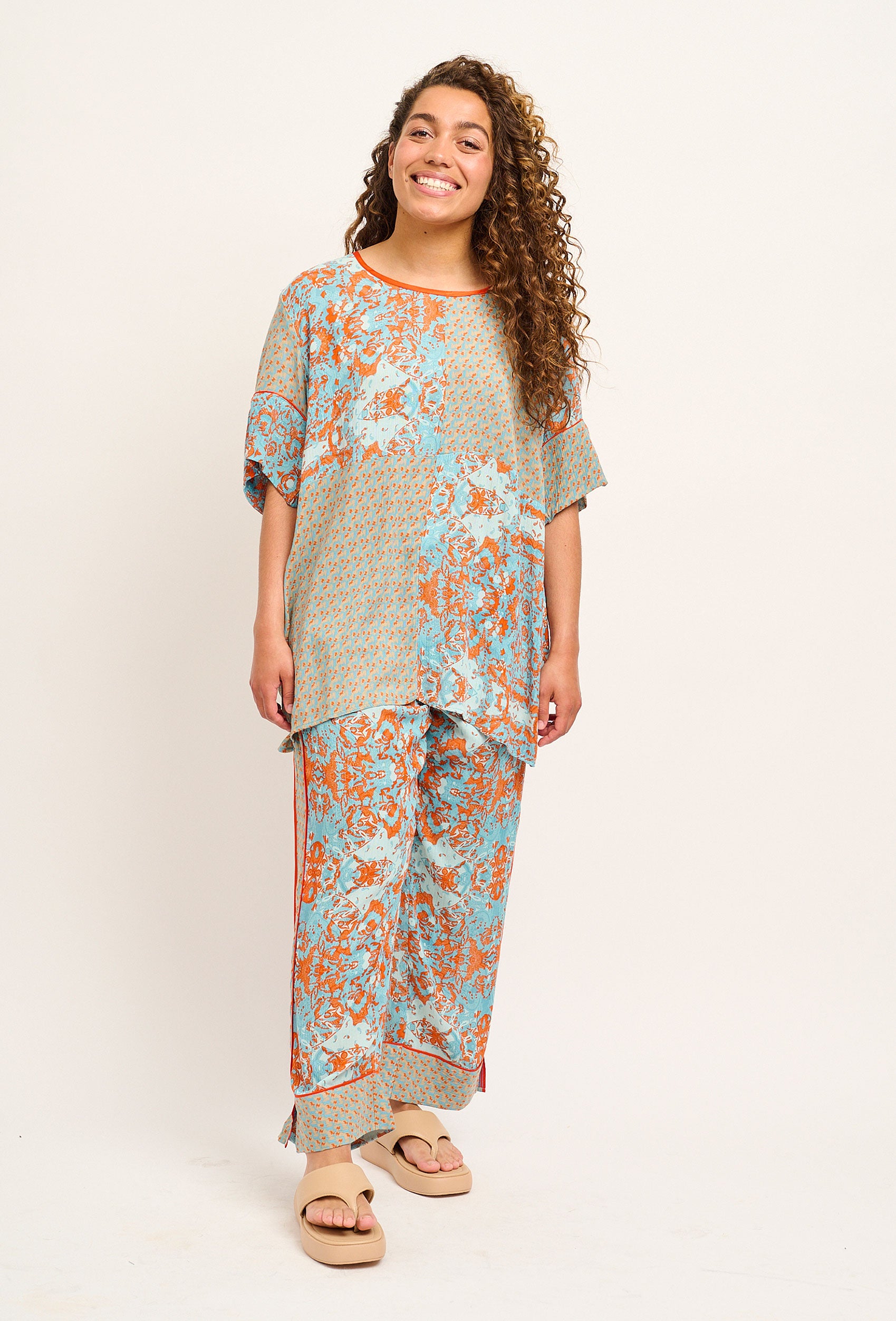 Adia ADSheila Bluser 4724 Dolphin Blue