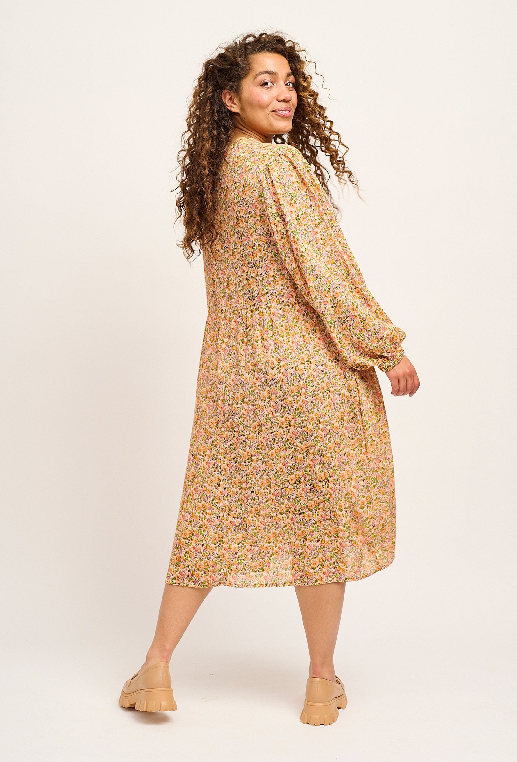 Adia ADStefanie Kjoler 2553 Spring Apricot