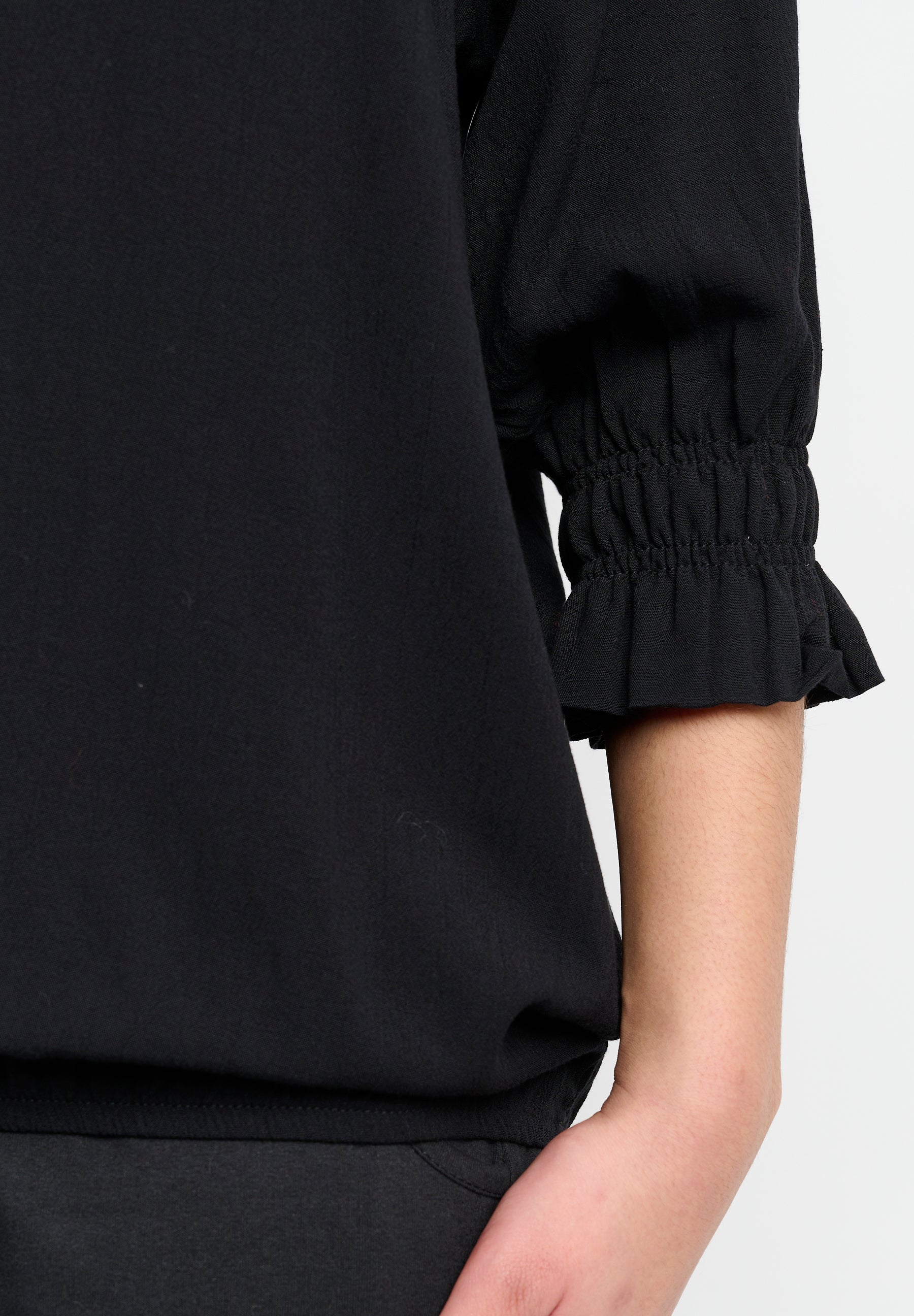 Aprico APIrvine Bluser 999 Black