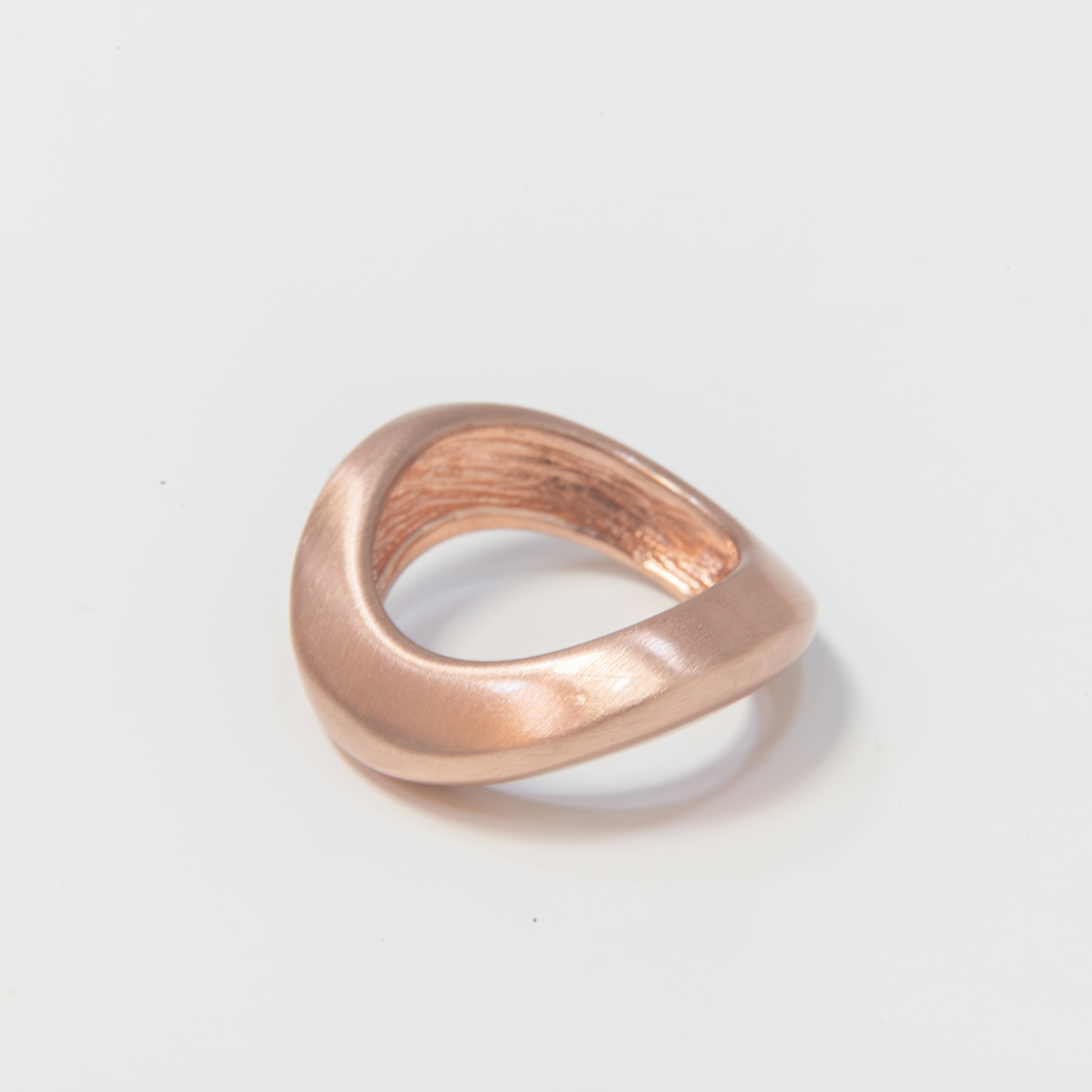 dansk smykkekunst - ringe - 1H1528, elegant og alsidig ring.