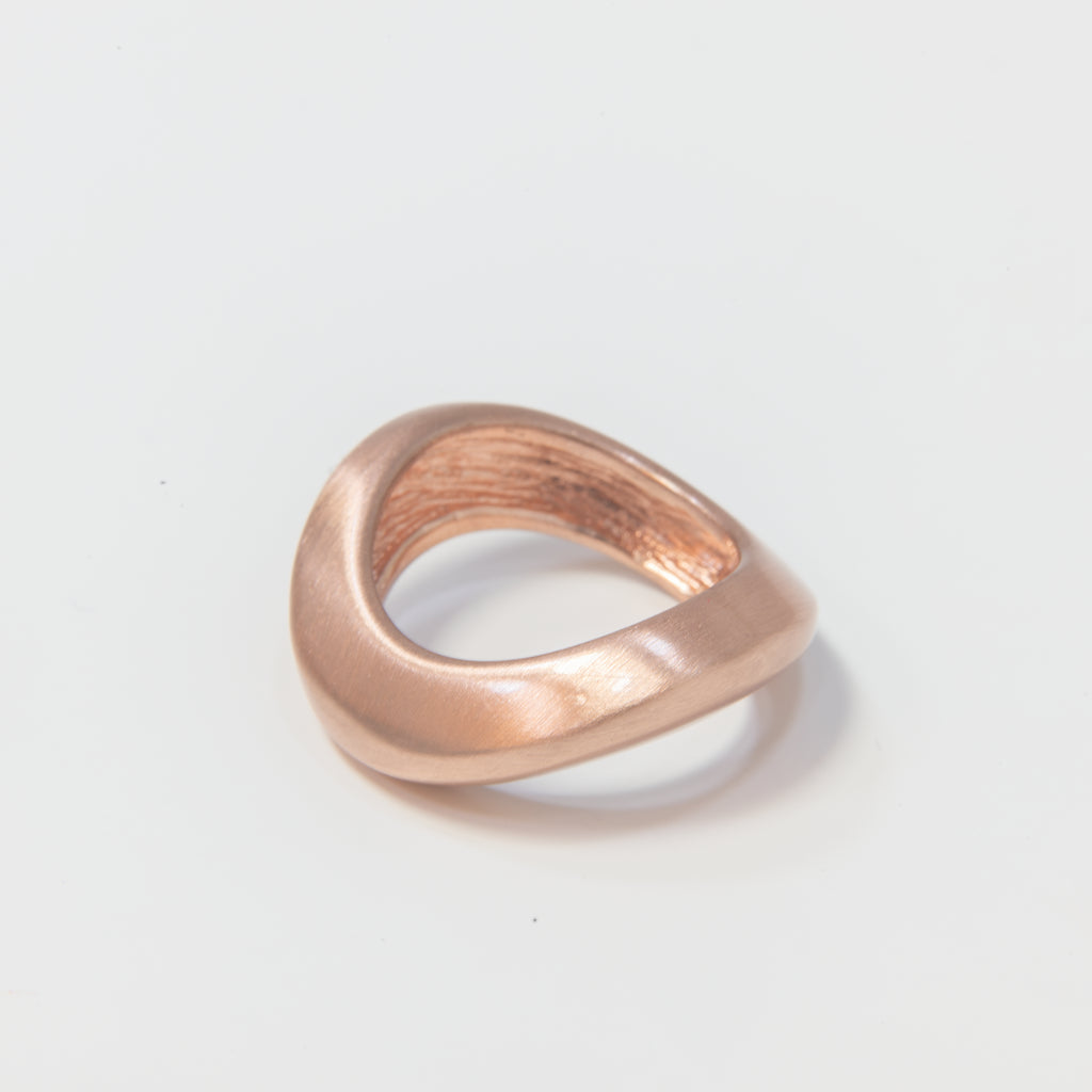 dansk smykkekunst - ringe - 1H1528, elegant og alsidig ring.