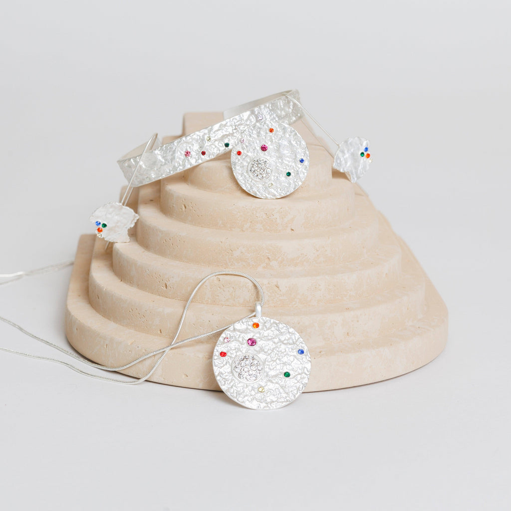 Dansk smykkekunst armbånd - 7C5338 - Damernes Outlet