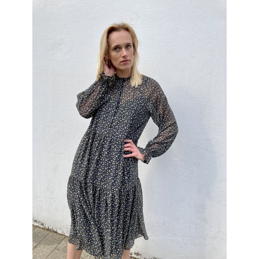 Second Female Della dress Dress Caviar