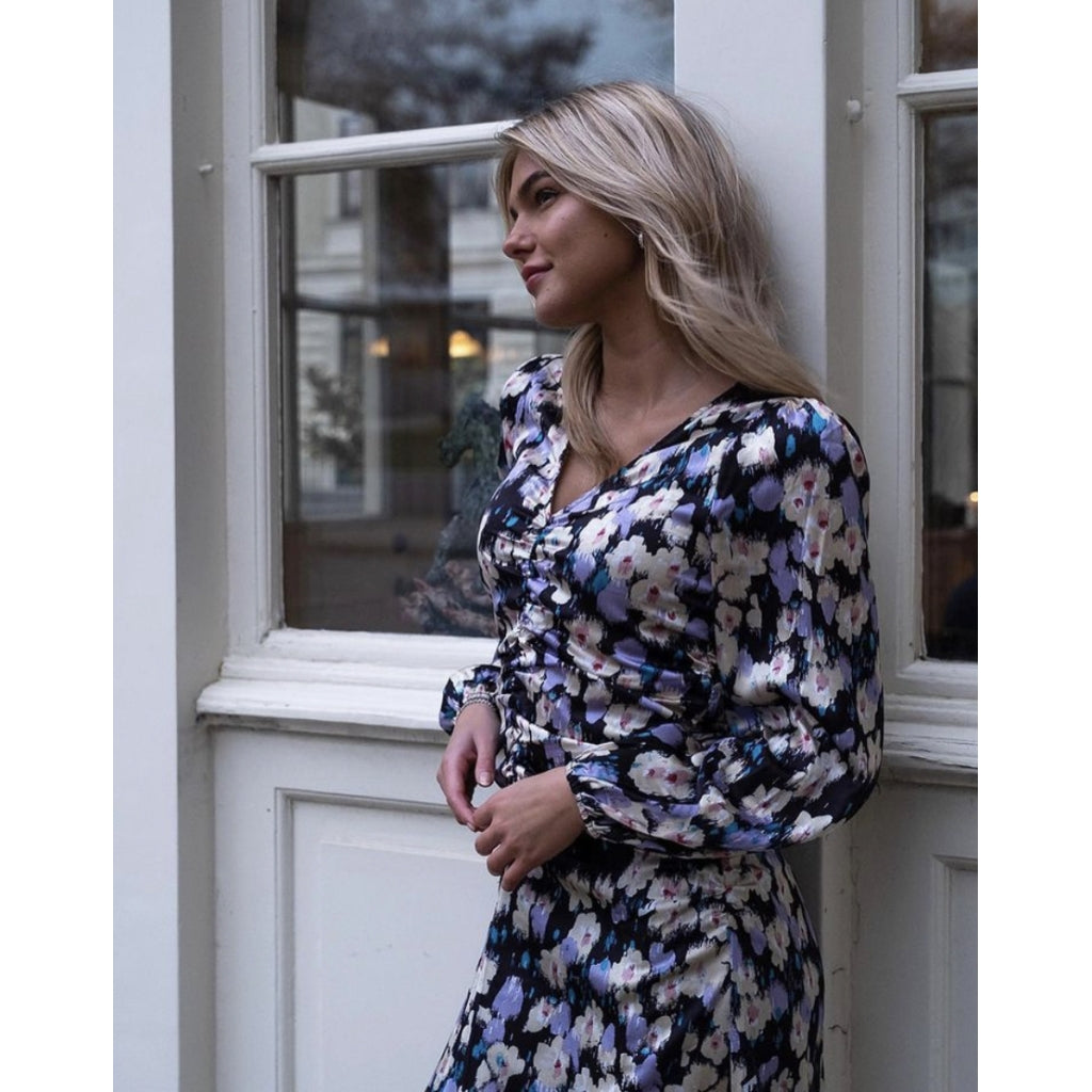 Neo Noir Jess graphic botanic dress Dress Lavender