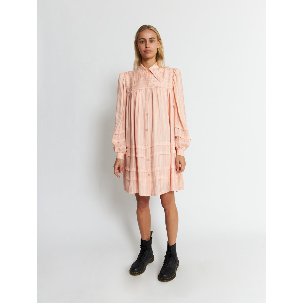 Stella Nova Lenja dress Dress Tropical peach