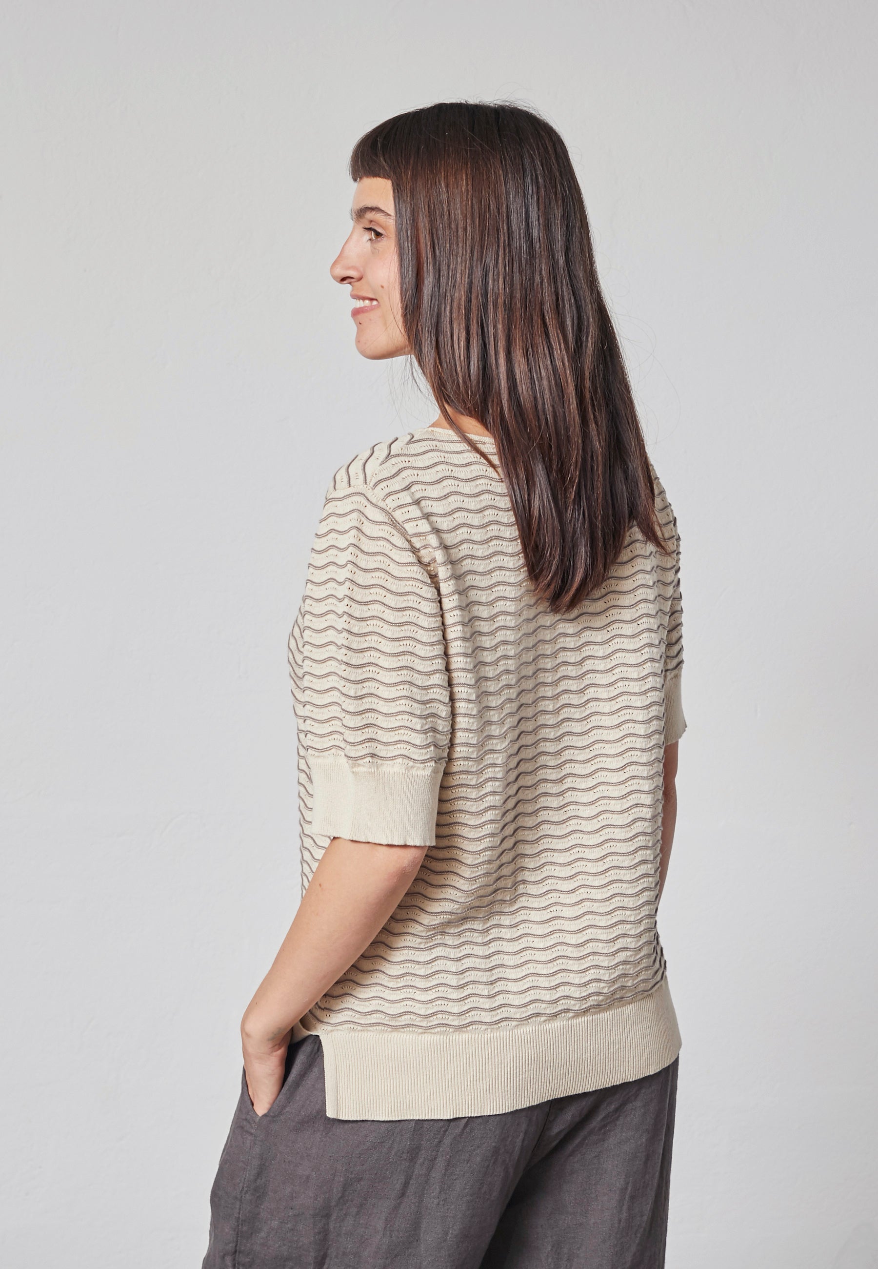 Lind LiBri Knit Pullover 1500 BROWN