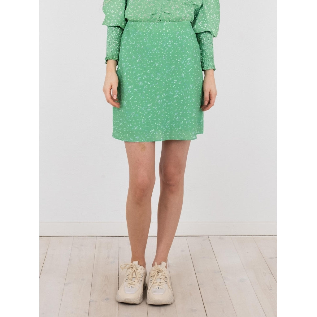Neo Noir Lunna flower burst skirt Skirt Soft green