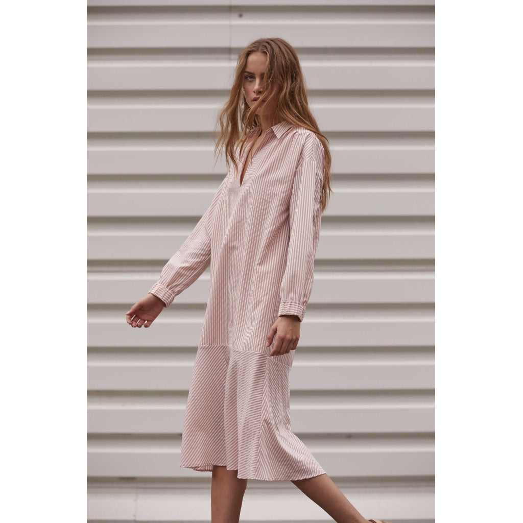 NORR Madera dress Dress White with rose stripe