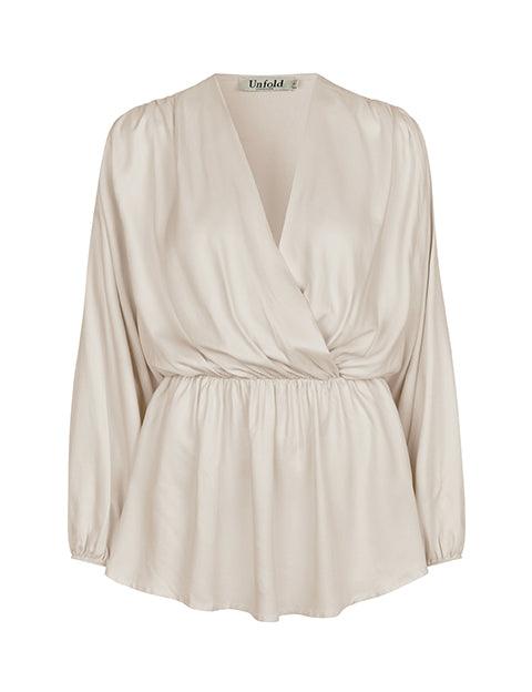 Mara bluse i cremefarvet viscose - Damernes Outlet