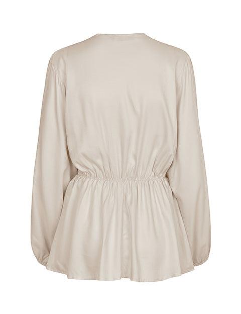 Mara bluse i cremefarvet viscose - Damernes Outlet