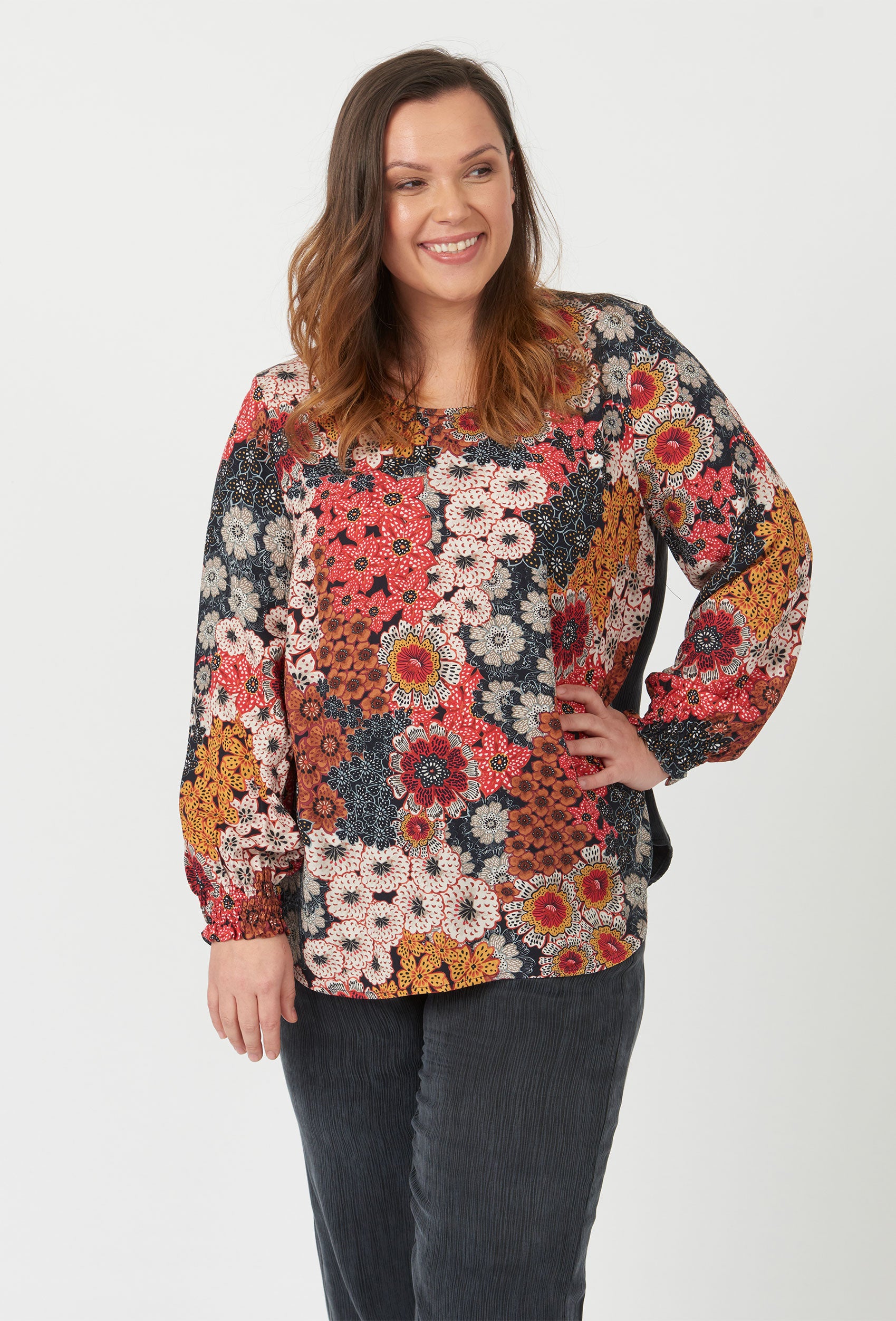 Sempre Piu SEMaggi Bluser 153 Persian Red