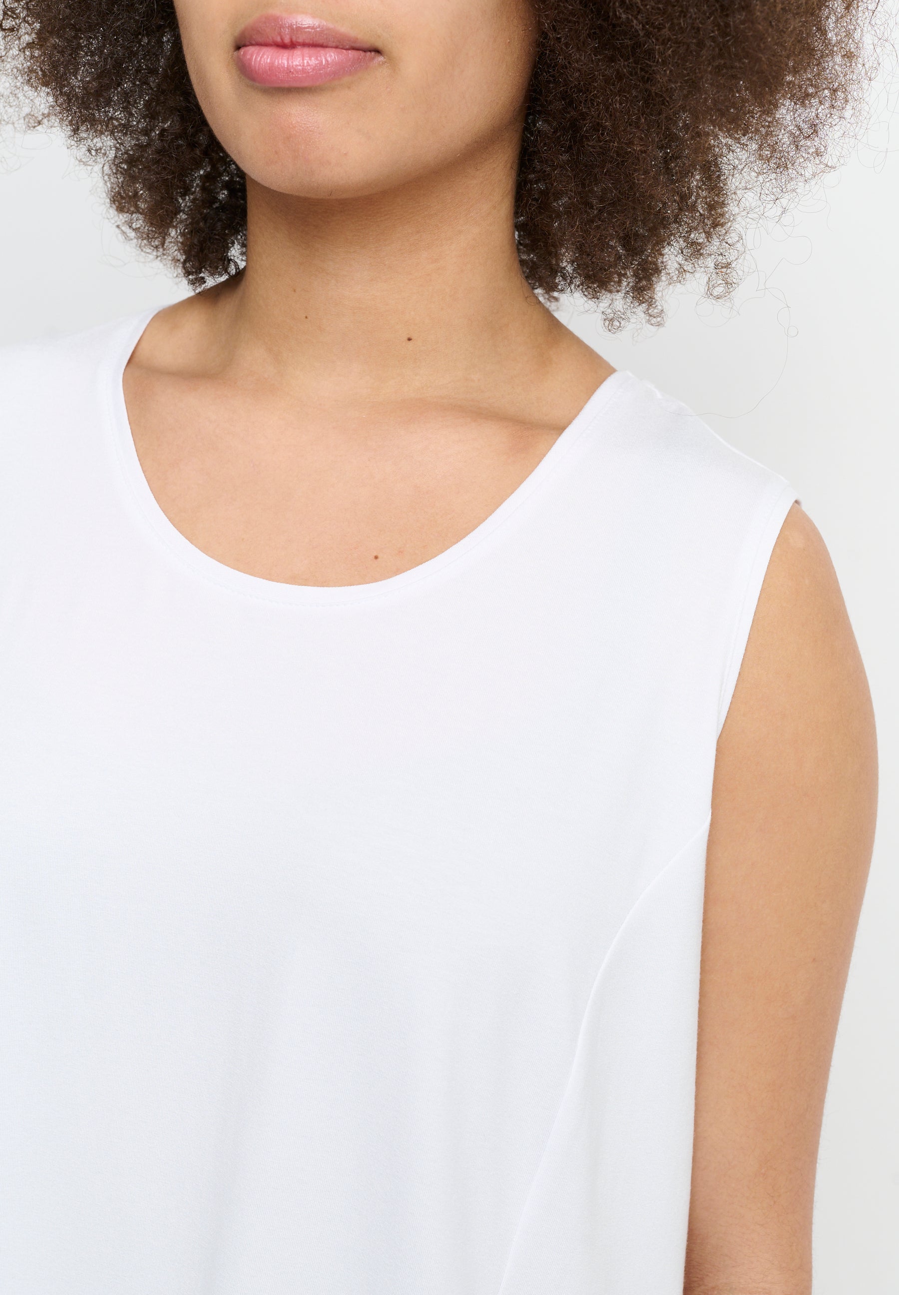 Sempre Piu SETop NOOS Toppe 002 Optical white
