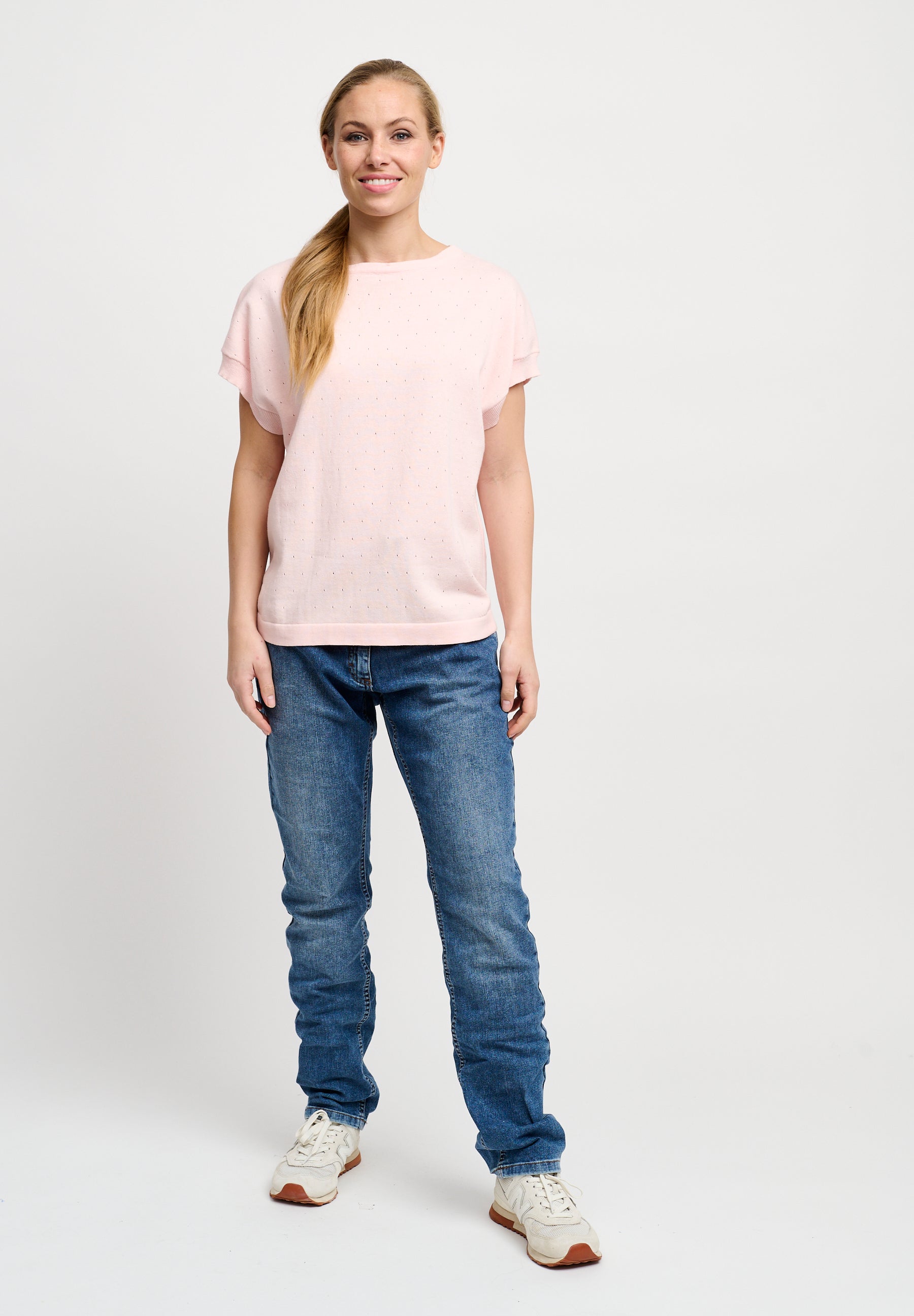Lind Victoria Knit Pullover 904 Rose