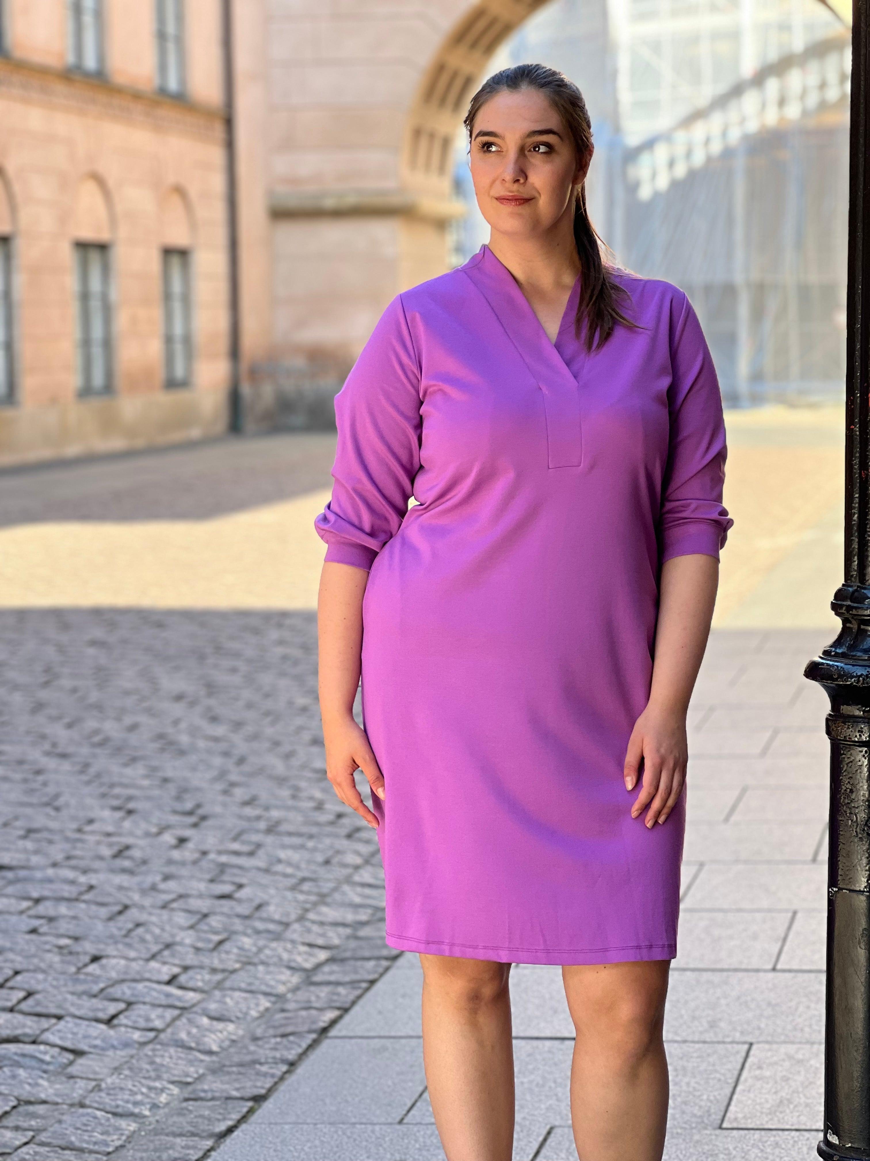 Audrey kjole i syren - Damernes Outlet